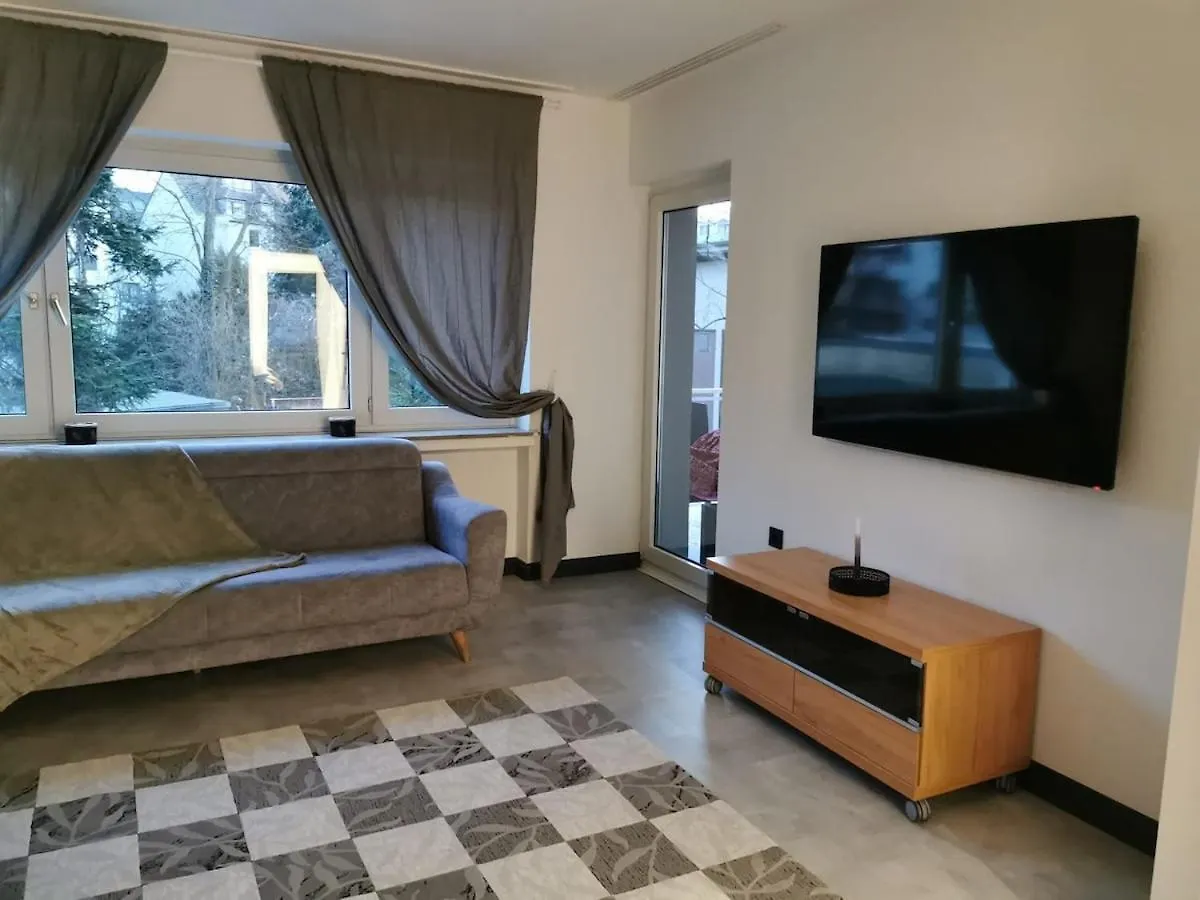 Familienfreundliche Wohnung In Koeln